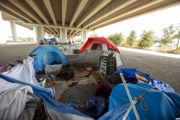 ENOUGH: TX Gov sends out crews to clean up Austin homeless camps in “day of action”